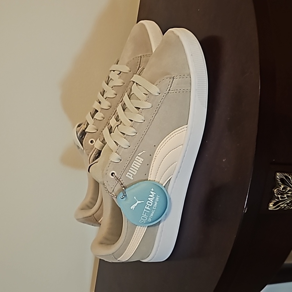 Puma Suede Grey 6 Kids 8 Womens